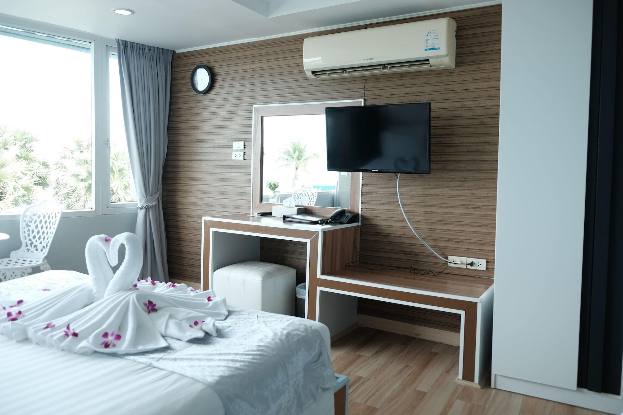 The Beach Front Resort, Pattaya Εξωτερικό φωτογραφία