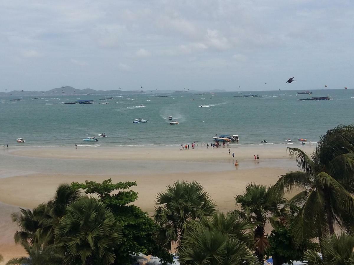 The Beach Front Resort, Pattaya Εξωτερικό φωτογραφία